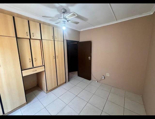 3 BEDROOM PROPERTY TO RENT IN PALMVIEW